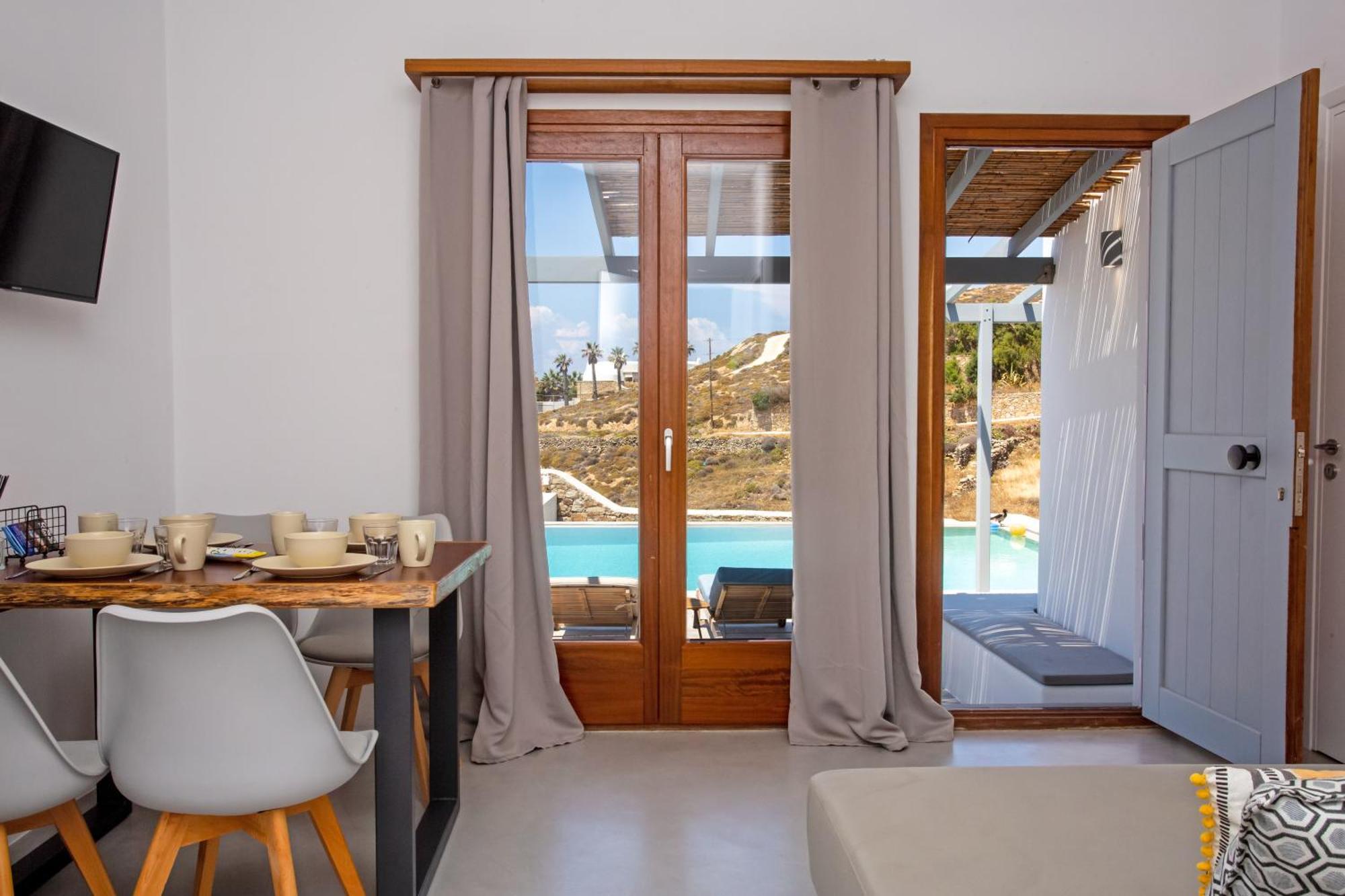 Aqua Breeze Seaview Pool Suites Mykonos Mykonos Town Esterno foto